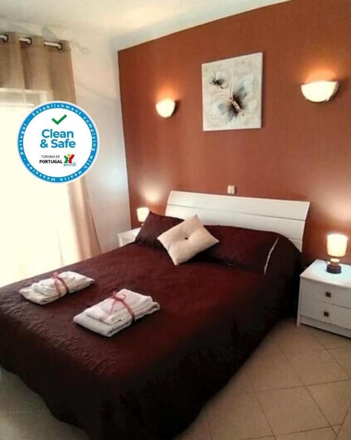 Ricana House Lagos Ngoại thất bức ảnh
