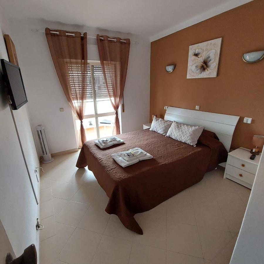 Ricana House Lagos Ngoại thất bức ảnh